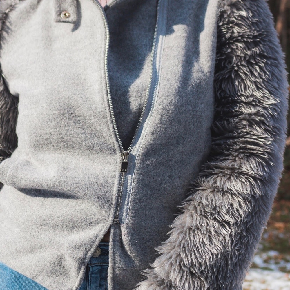 1 LEFT! Faux Fur Sleeve Jacket - Picture 4 of 7